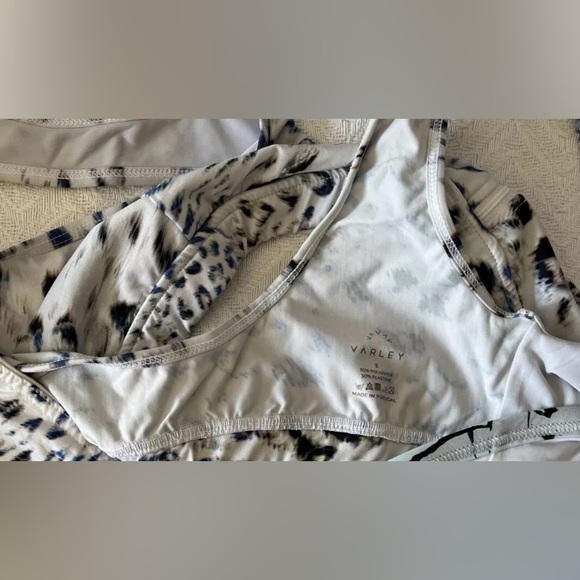 VARLEY
PRE-OWNED | SET of Bra & Pants - Picture 8 of 9